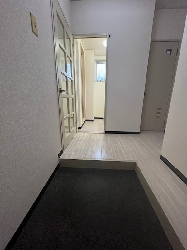 濱田ハイツの玄関