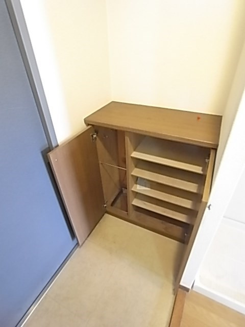 阪急西宮マンションの収納