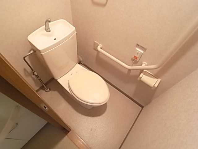 阪急西宮マンションのトイレ