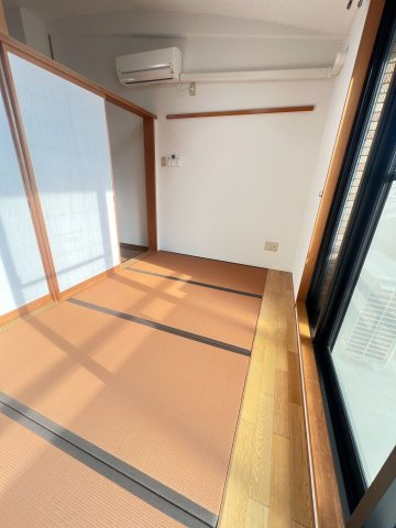 アークコート北口のその他
