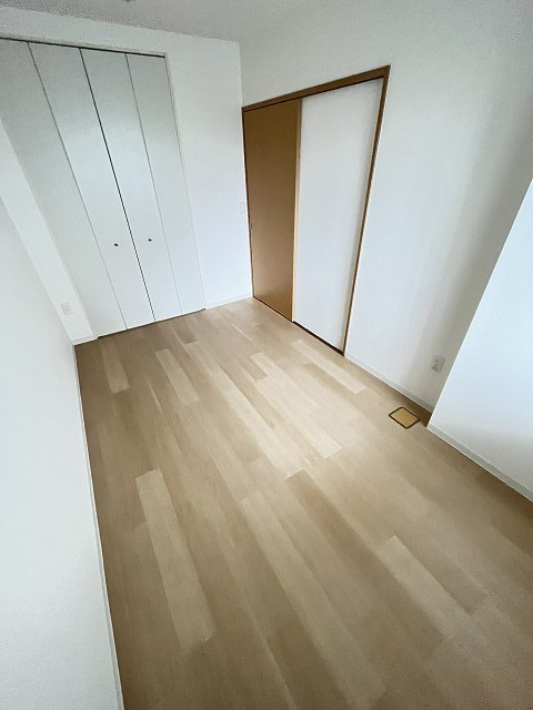 UR浜甲子園さくら街　10号棟の寝室