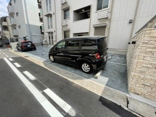 グレイスコート本山中町の外観