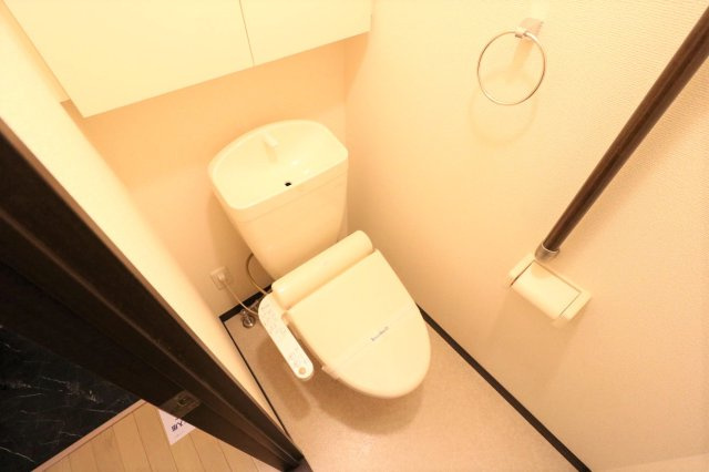 【その他】 | レオネクスト園部木崎町 | 温水洗浄便座を完備しており快適な毎日を！