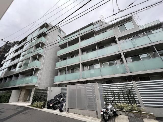 ZOOM広尾の外観