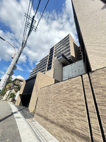 ジオ神戸中山手通の外観