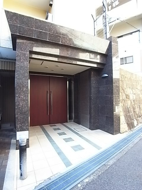 ウォームスヴィル神戸元町JPの外観