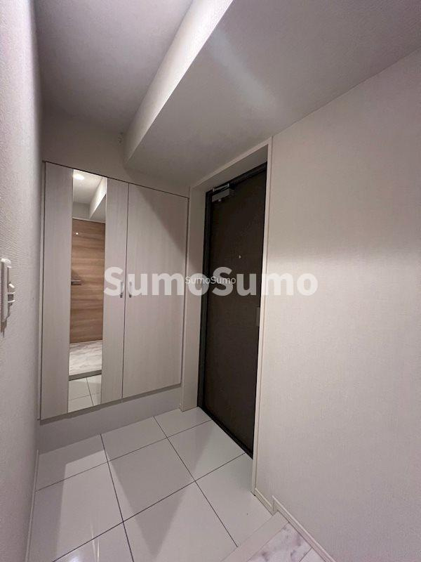 IBC Residence Eastの玄関