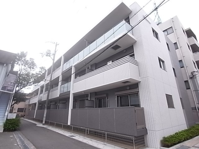 アウルムグランデの外観