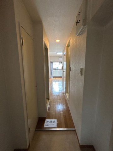 ゴールドリバー板宿の玄関