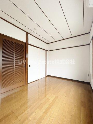 小平市花小金井南町１丁目の賃貸マンションの洋室