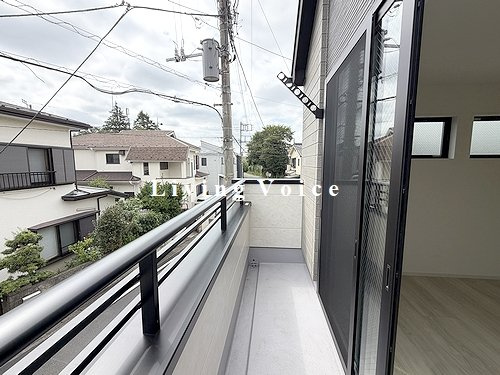 【仲介手数料０円】相模原市南区上鶴間13期　新築一戸建て　全2棟のバルコニー|相模原市南区上鶴間13期　新築一戸建て　全2棟