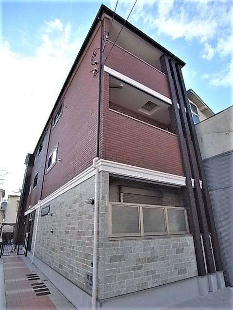 アビタ青木駅前の外観