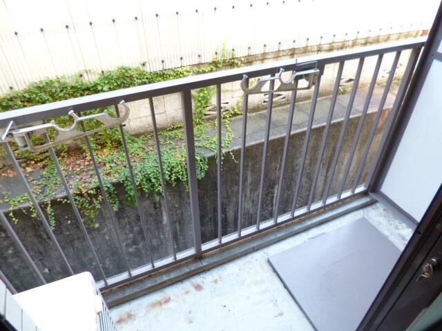 スカイコート池尻のバルコニー