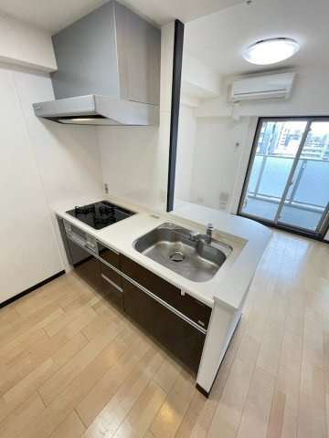 アーデンタワー本町イーストのキッチン