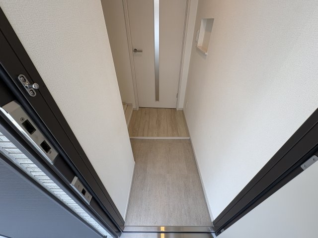 リブリ・中山手の玄関