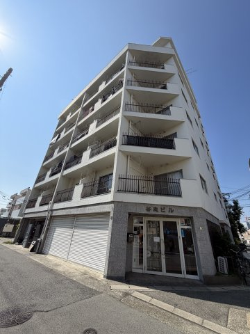 本町マンションの外観