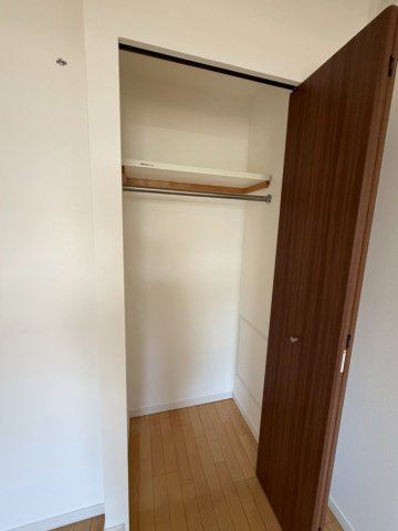 ワコーレ神戸森北町の収納