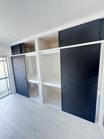 苅藻通三丁目マンションの収納