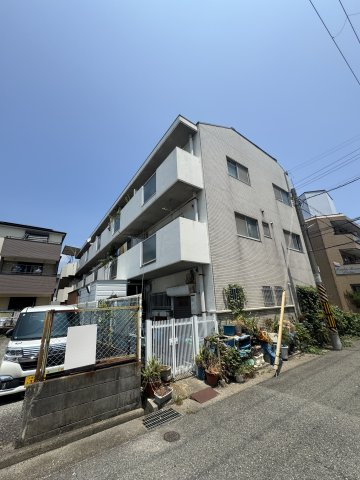 苅藻通三丁目マンションの外観
