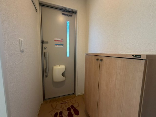 【玄関】