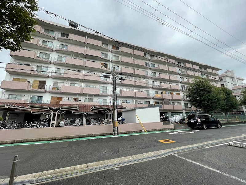 高槻市千代田町のマンション