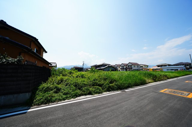 渋川市半田売地の外観