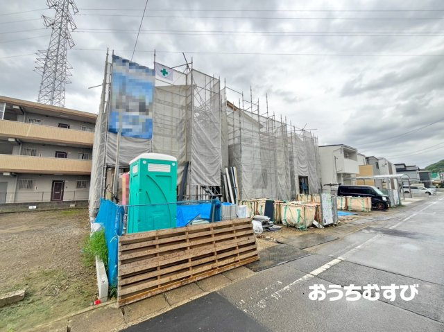 小牧市安田町第1(全3棟)の前面道路含む現地写真
