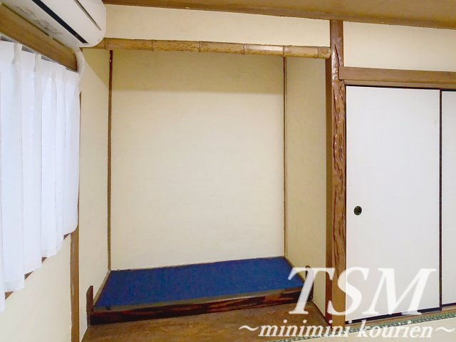 香里西之町戸建貸家のエントランス