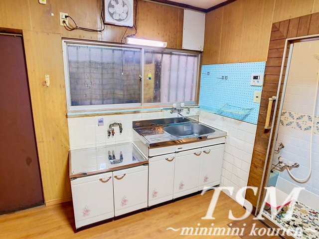香里西之町戸建貸家の和室