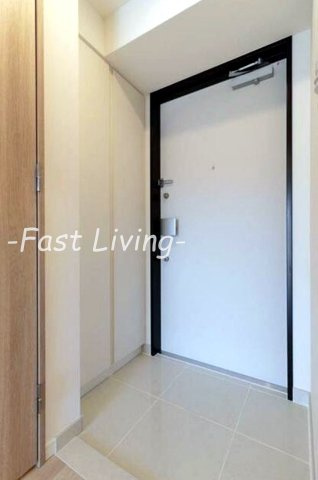 WASEDA APARTMENTの玄関