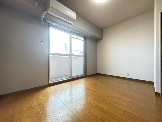 永代町壱番館の洋室