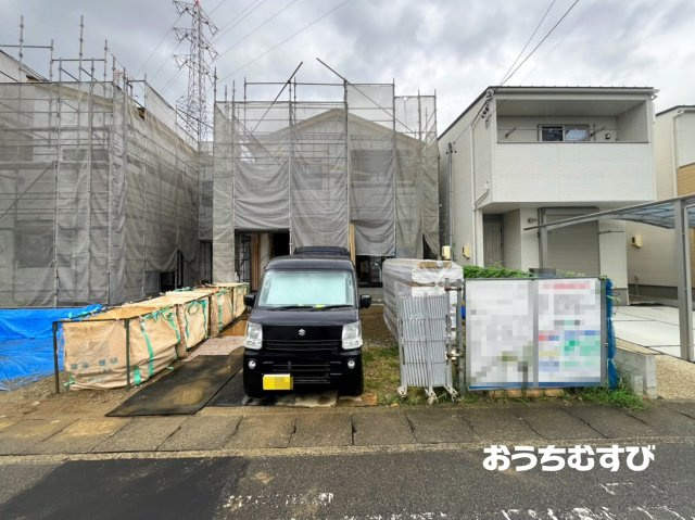 小牧市安田町第1(全3棟)の前面道路含む現地写真