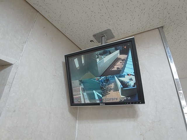 ハイツ湊川のセキュリティ|各所を防犯カメラが見張っています