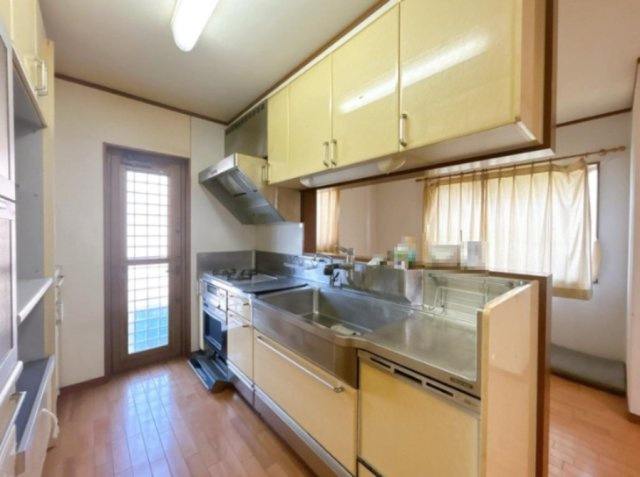 ひたちなか市青葉町　中古戸建のキッチン