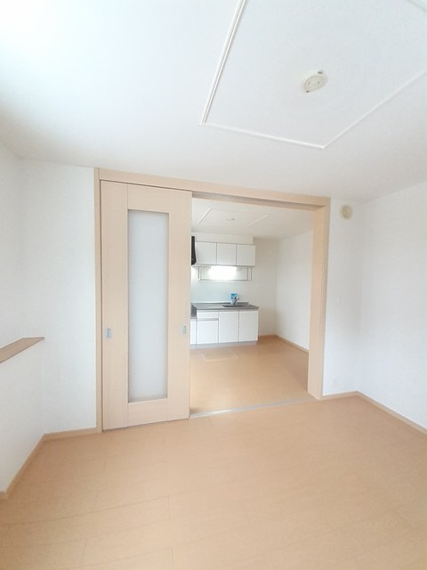 1階のお部屋の室内写真になります