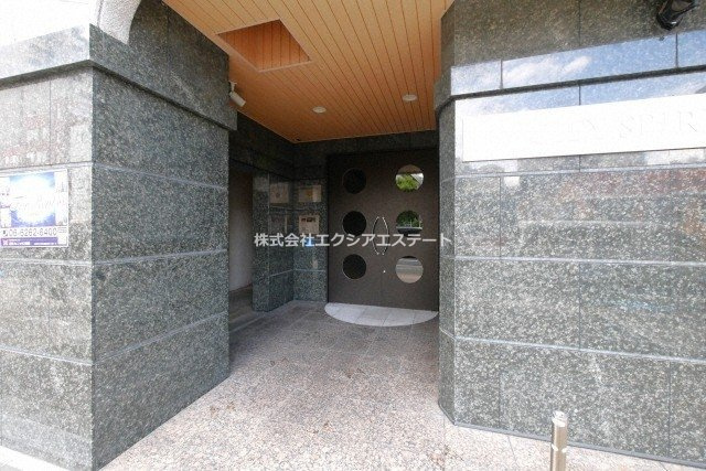 CITY　SPIRE上町台のエントランス