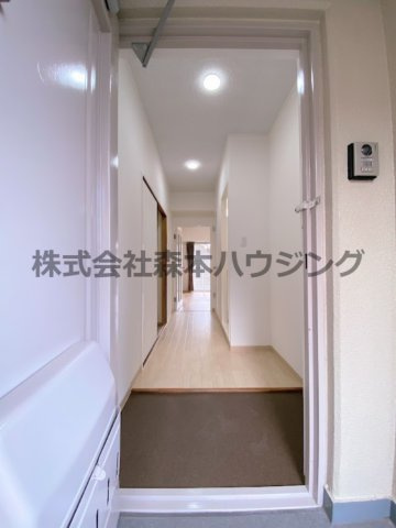 【内装】 | 　グリーンハイツさんわ（常盤） | 明るい色調の室内です