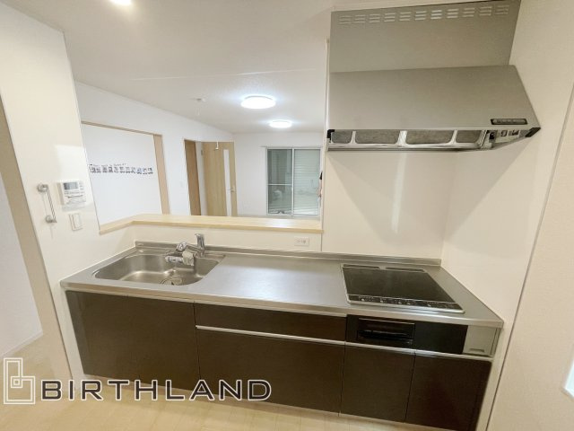 安積町荒井　中古戸建てのキッチン