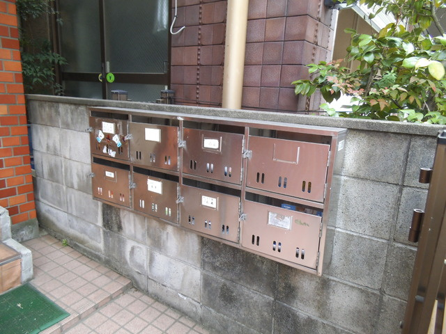 新力ハウスのその他共用部分|集合ポスト完備！