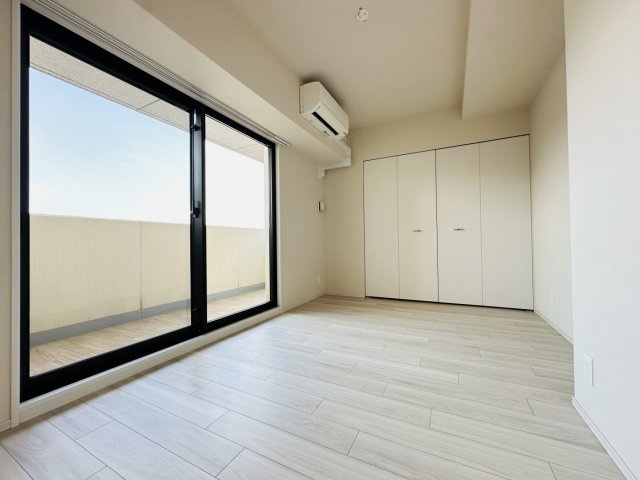 【寝室】ラドゥセール西宮北口