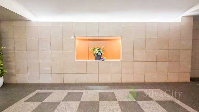 グランヴェール六義園のエントランス