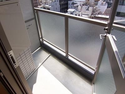 ＴＲＡＤＩＳＮＩＰＰＯＲＩＳのバルコニー