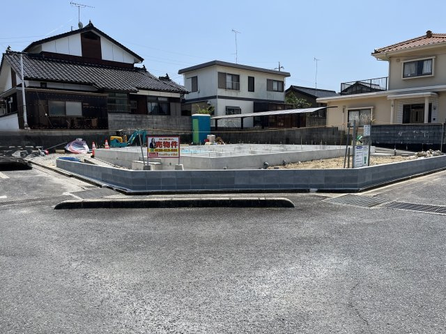 【周辺】 | 補助金対象！仲介手数料無料！厚南小学校に通える新築平屋　宇部市東際波台　第８－１号棟　クレイドルガーデン　アーネストワン | 閑静な住宅街