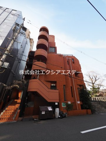 アーク上町台II番館の外観