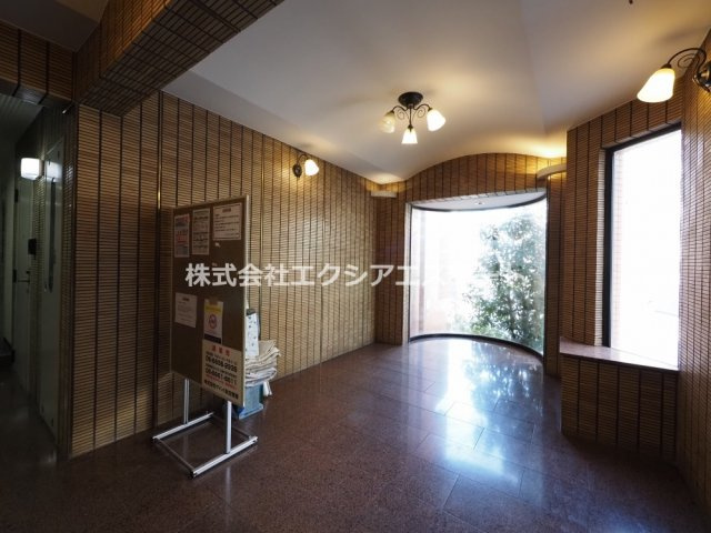 アーク上町台II番館のロビー