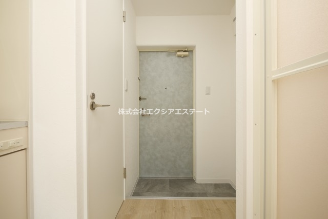 アーク上町台II番館の玄関