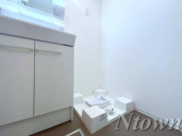 【設備】 | ジーメゾン味鋺エアリー | 洗濯機置き場です