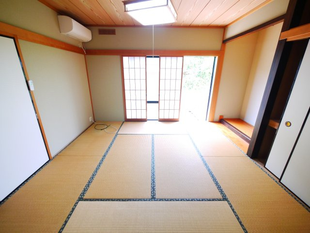 東金市下武射田　中古戸建の和室|セイスイツーユーホーム施工60年保証継続中5SLDK 都市ガス駐車2台可クリーニング済閑静な分譲地内
