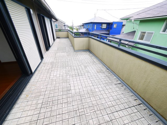 東金市下武射田　中古戸建のバルコニー|セイスイツーユーホーム施工60年保証継続中5SLDK 都市ガス駐車2台可クリーニング済閑静な分譲地内