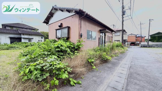 龍ケ崎市中谷原　売地の外観|売主の負担にて解体後に更地でお引き渡しします♪